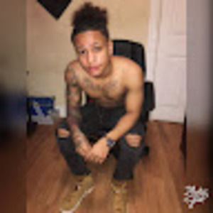 Meet your Posher, Hollywood official